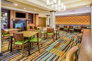 fairfield inn and suites by marriott turlock