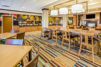 fairfield inn and suites by marriott turlock
