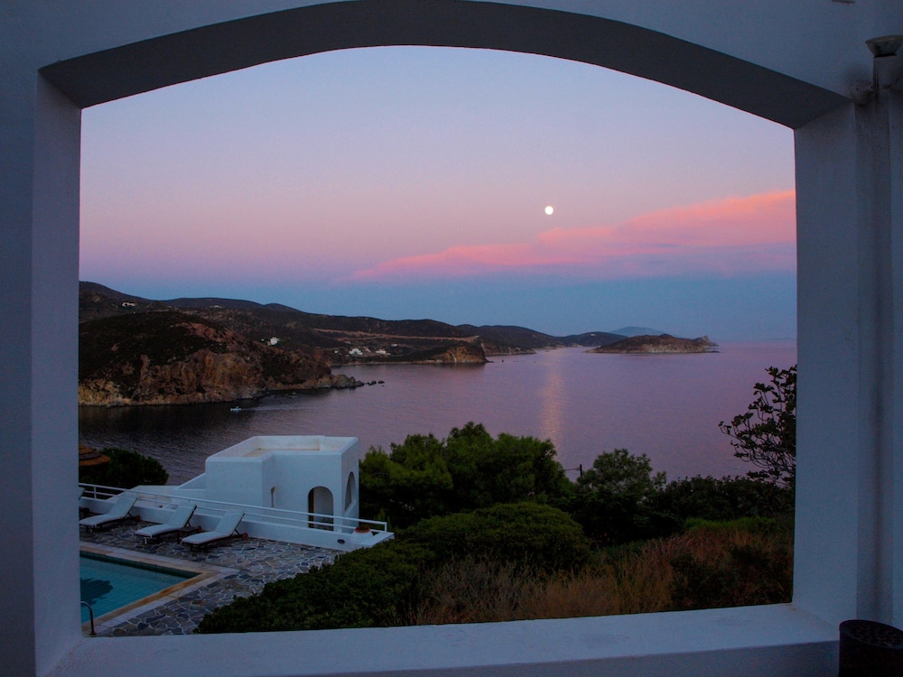patmos paradise hotel