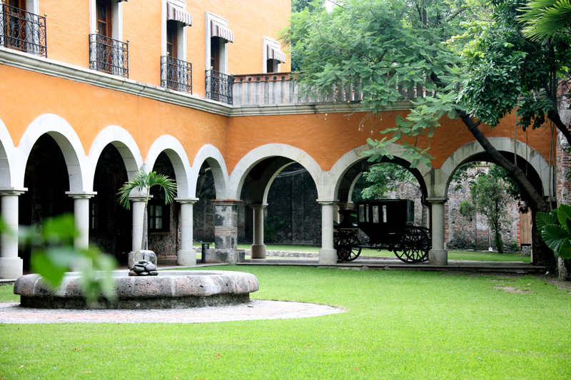 fiesta americana hacienda san antonio el puente cuernavaca