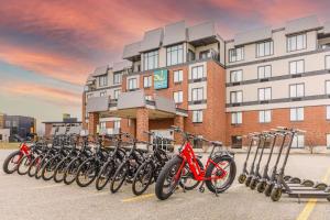 Quality Inn & Suites Victoriaville,Quebec>>Princeville,3 star