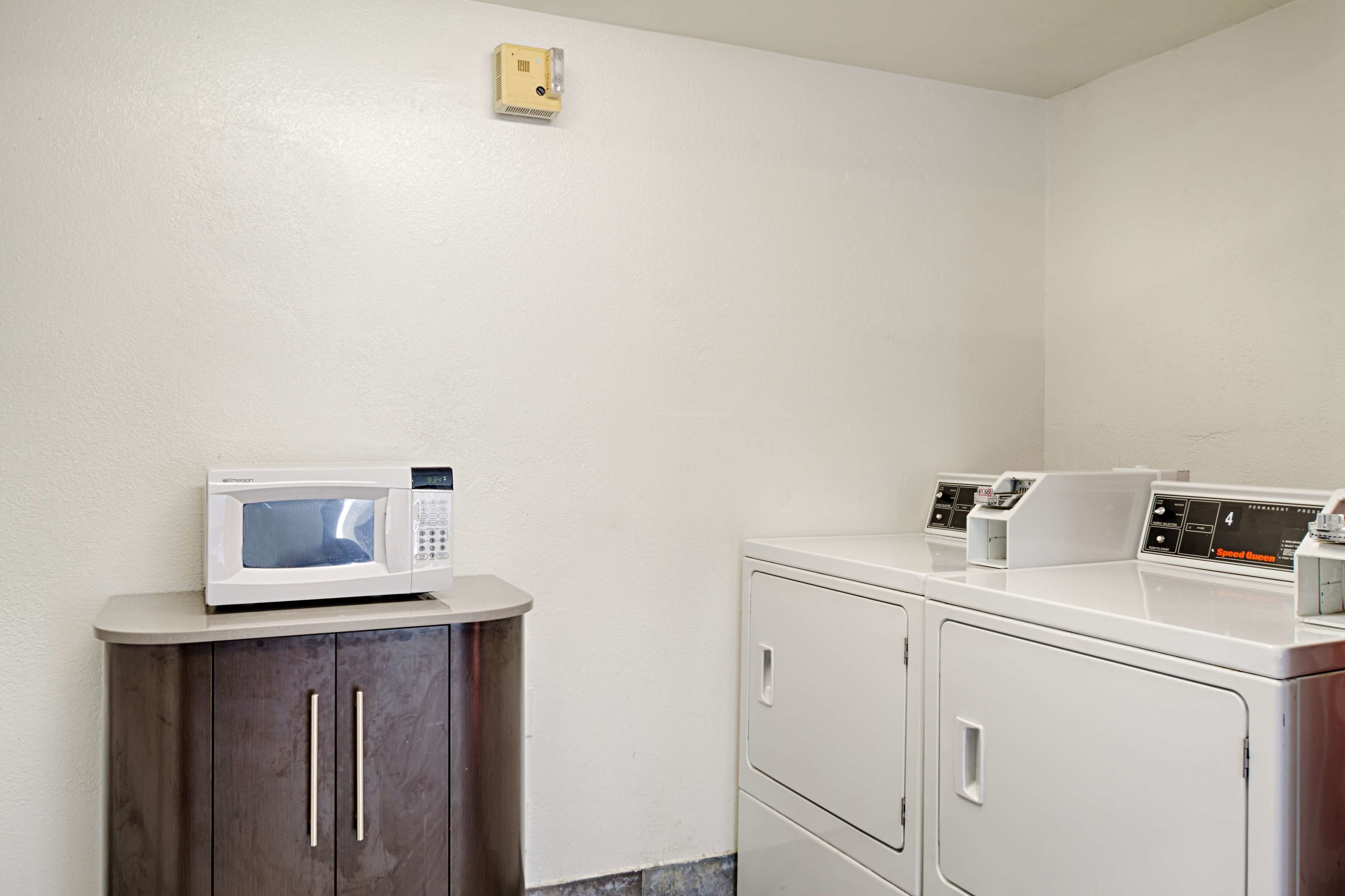 motel 6 laurel dc washington northeast