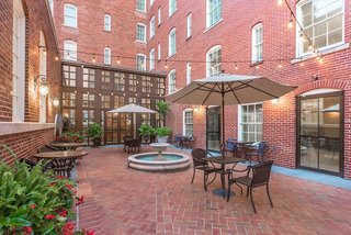 The George Washington Hotel, A Wyndham Grand Hotel,Winchester>>Luray,4 star