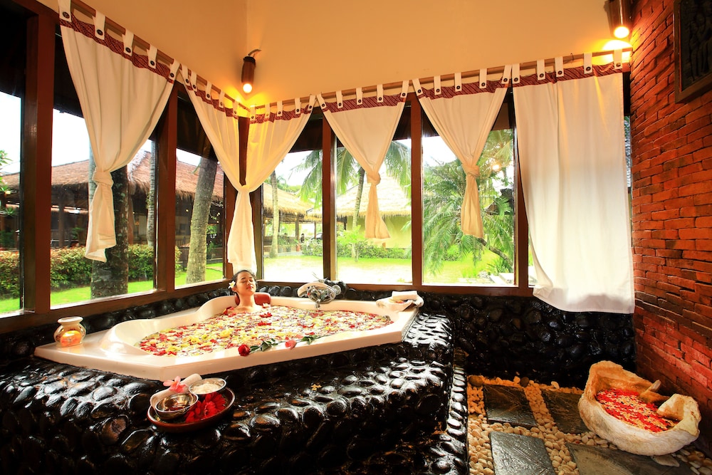 tanjung lesung beach hotel