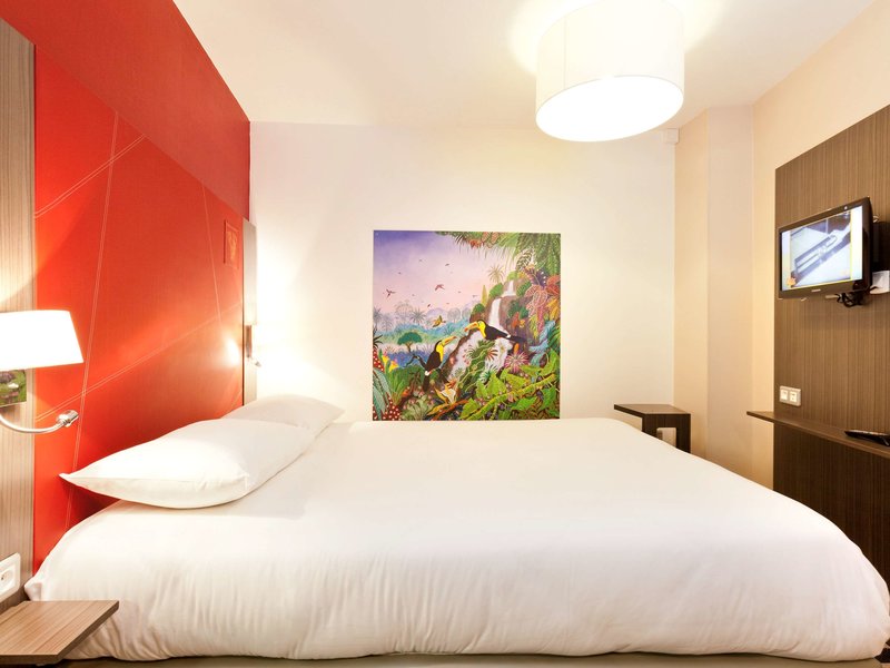 ibis styles nantes centre place graslin