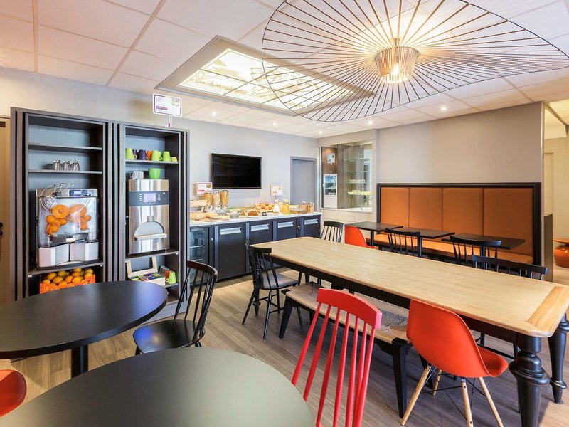 ibis styles nantes centre place graslin