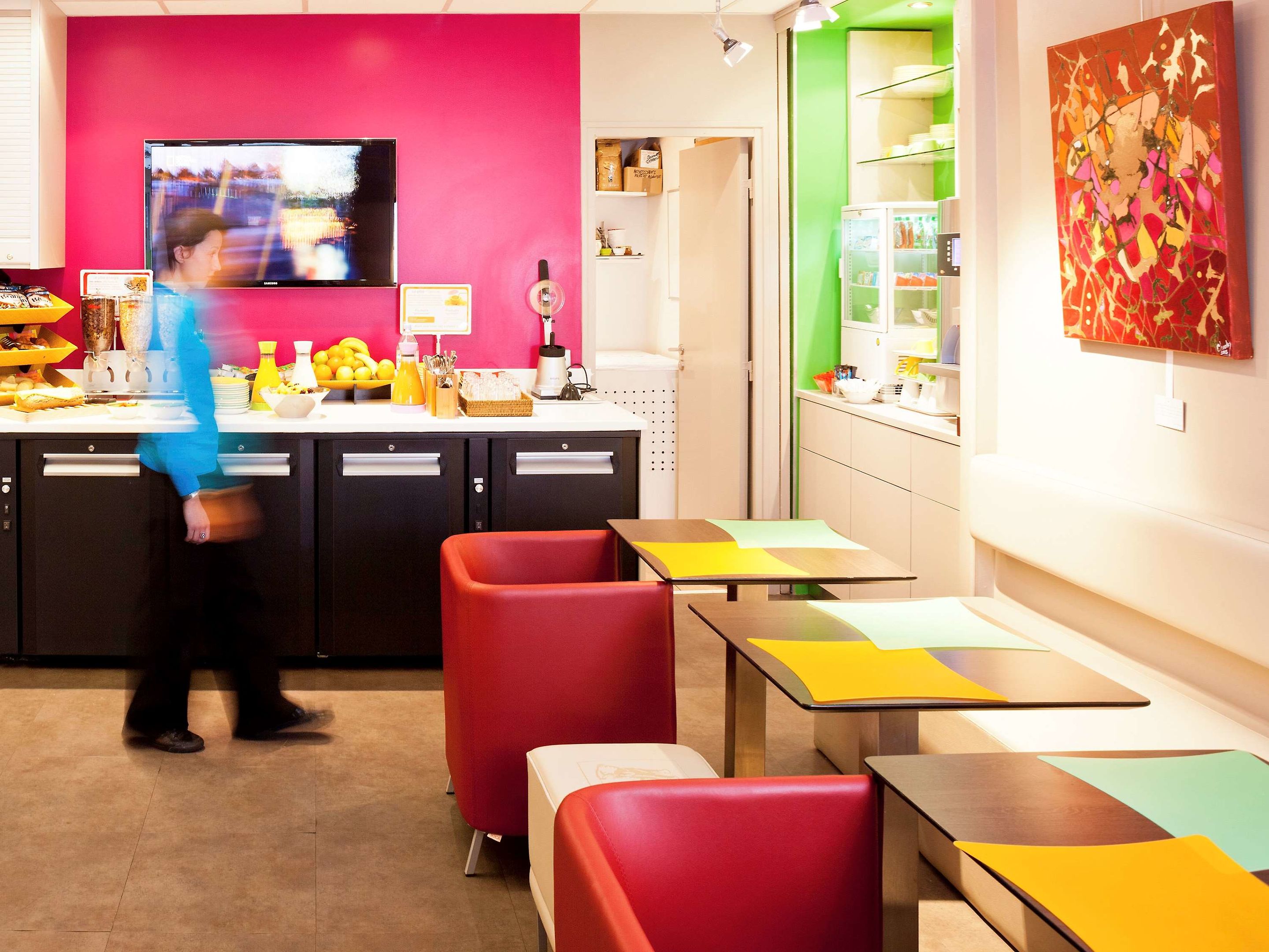 ibis styles nantes centre place graslin