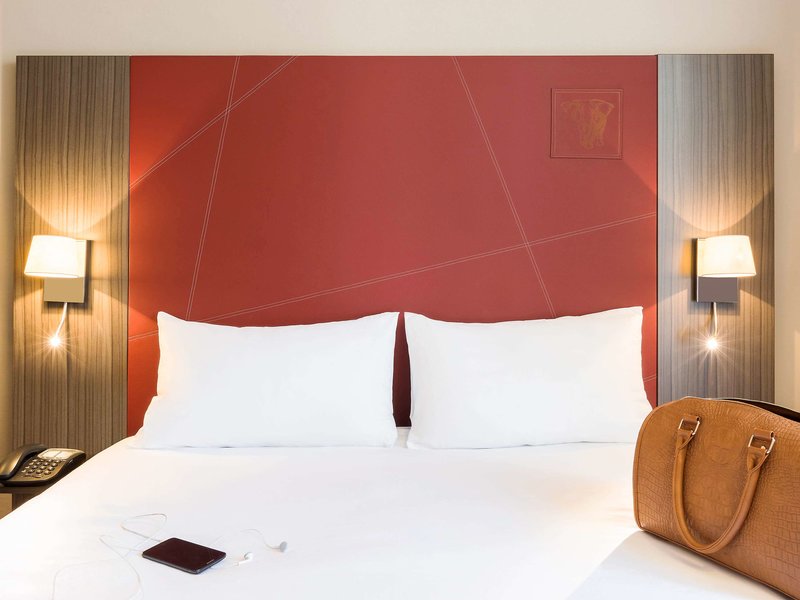 ibis styles nantes centre place graslin