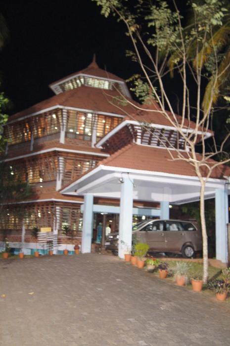 gods own country ayurveda resorts