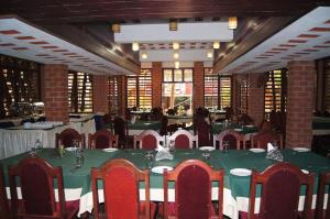 gods own country ayurveda resorts