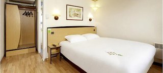 Kyriad Blois Sud-Vineuil,Near St. Louis Cathedral,3 star