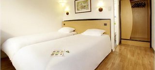 Kyriad Blois Sud-Vineuil,Near St. Louis Cathedral,3 star