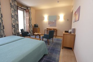 Inatel Linhares Da Beira Hotel Rural,Covilha>>Celorico Da Beira,3 star