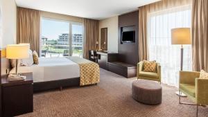 Wyndham Nordelta Tigre Buenos Aires,Buenos Aires Province>>Buenos Aires,5 star