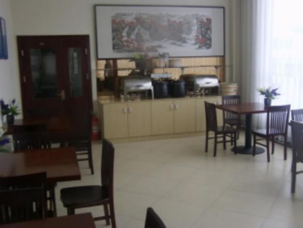 greentree inn heze railway station hotel