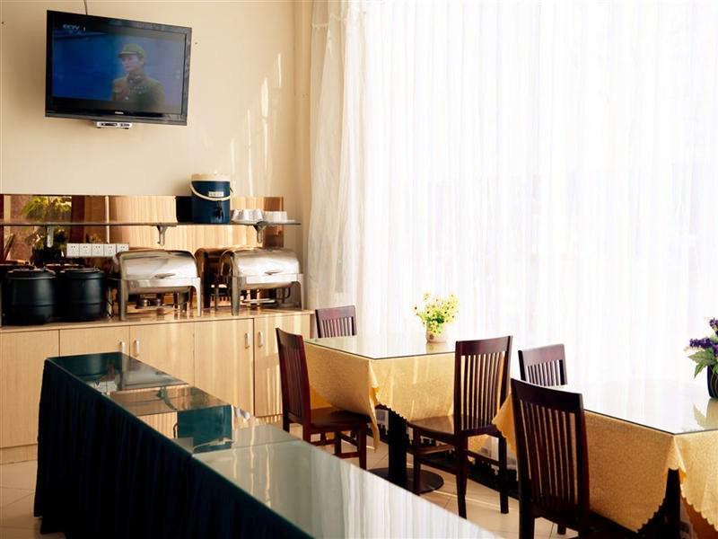greentree inn heze railway station hotel