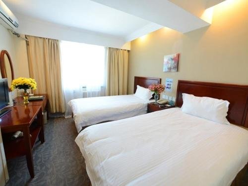 greentree inn heze railway station hotel