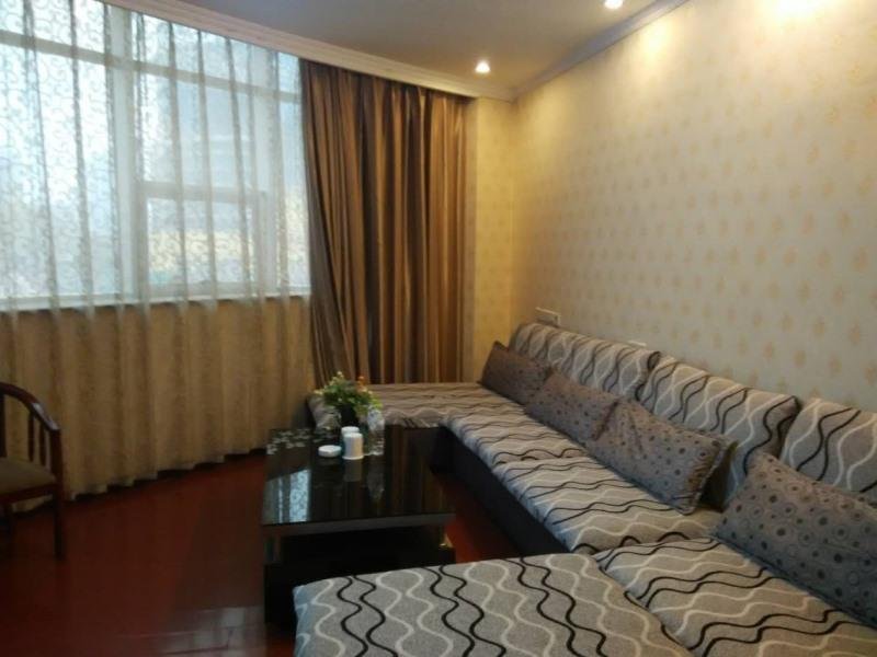 Greentree Inn Heze Railway Station Hotel,Jining>>Heze,2 star