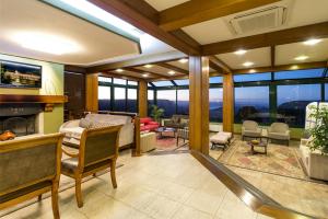 hotel laghetto toscana