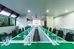 hotel laghetto toscana