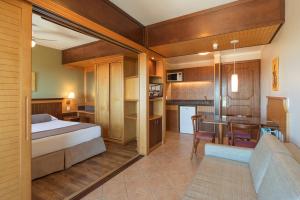 hotel laghetto toscana