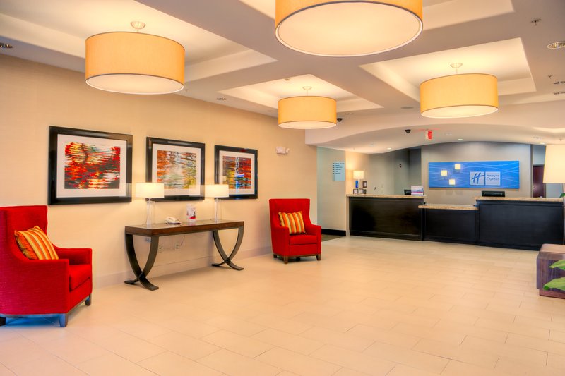 holiday inn express and suites granbury by ihg