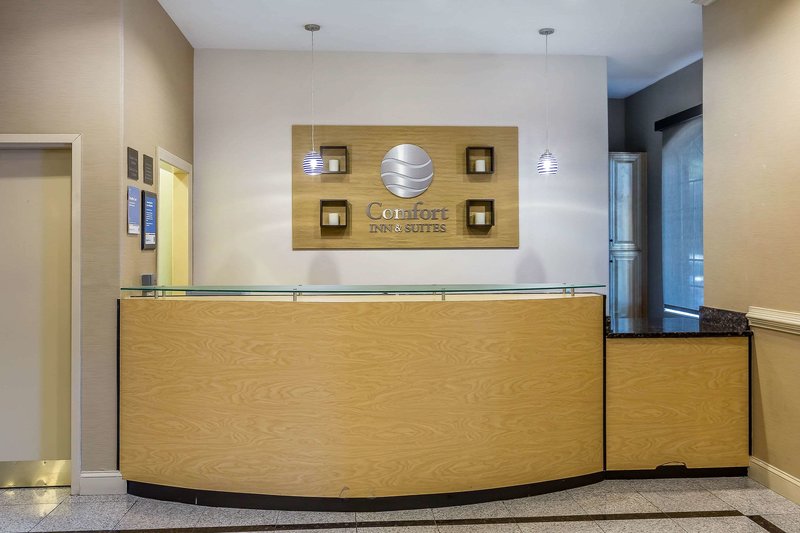 comfort inn and suites