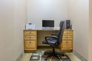 comfort inn and suites