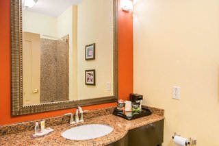 comfort inn and suites