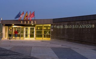 Hotel Abad San Antonio,Villaverde De Arriba>>Leon,4 star