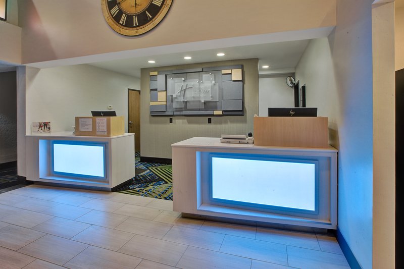 holiday inn express and suites petoskey by ihg