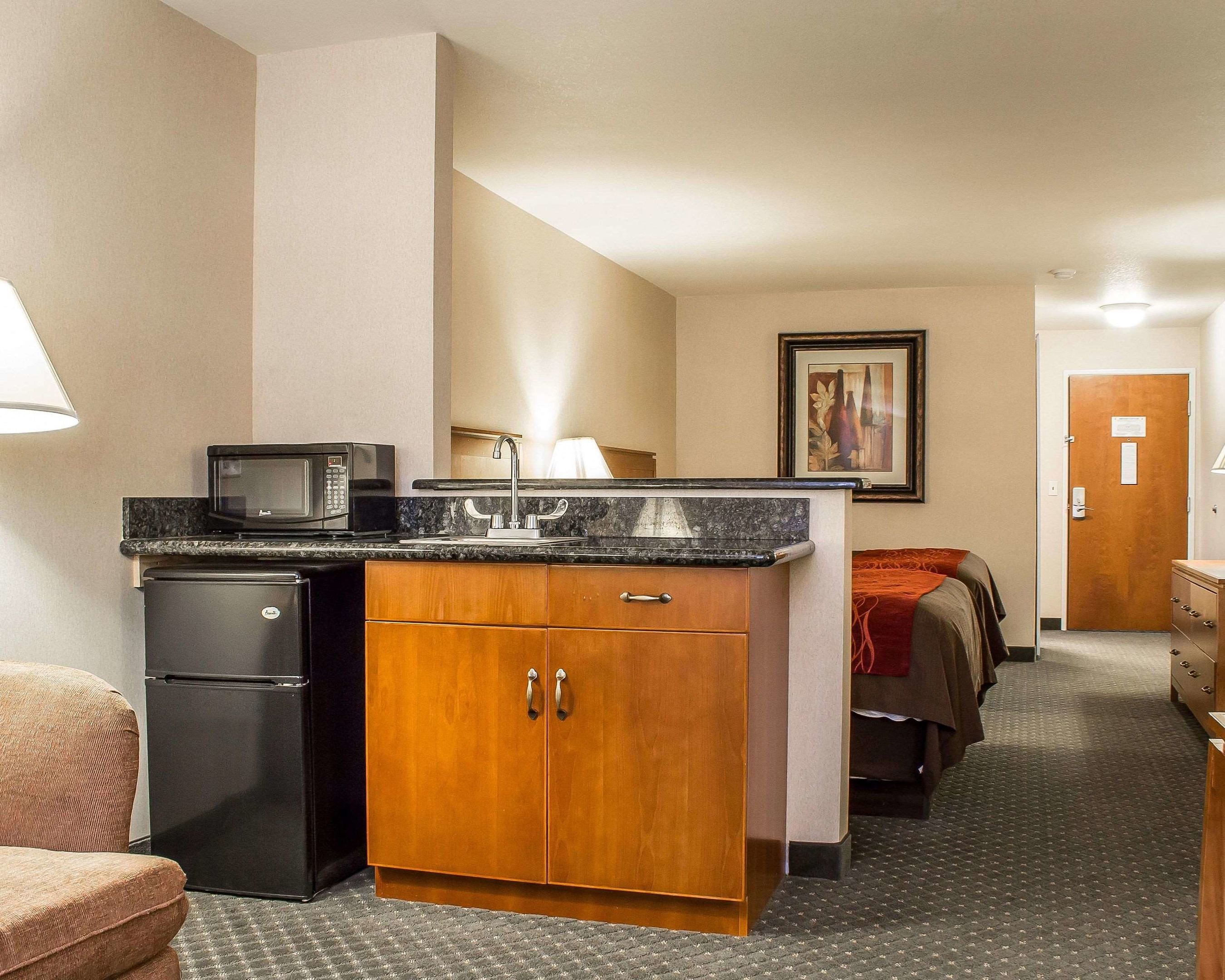comfort inn and suites thatcher safford