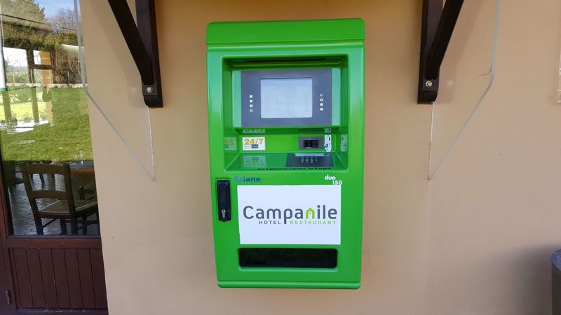 le 2 by hotel akena la ferte bernard