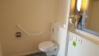 le 2 by hotel akena la ferte bernard