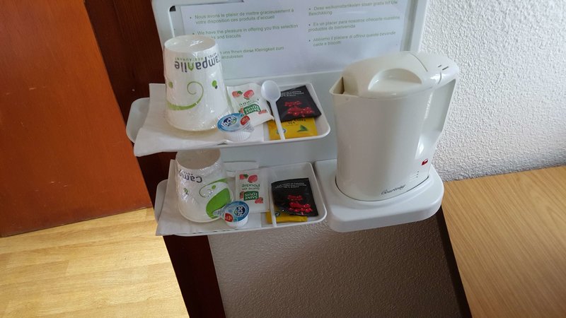 le 2 by hotel akena la ferte bernard