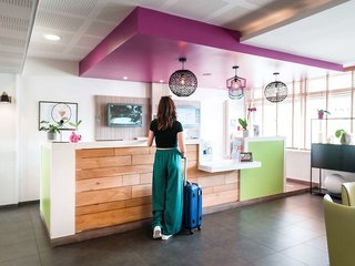 ibis styles saint gilles croix de vie