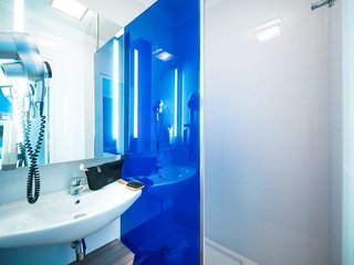 ibis styles saint gilles croix de vie