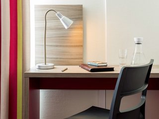 ibis styles saint gilles croix de vie