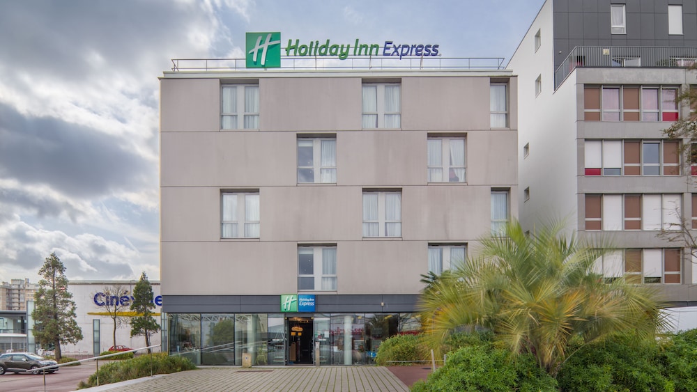 holiday inn express saint nazaire by ihg