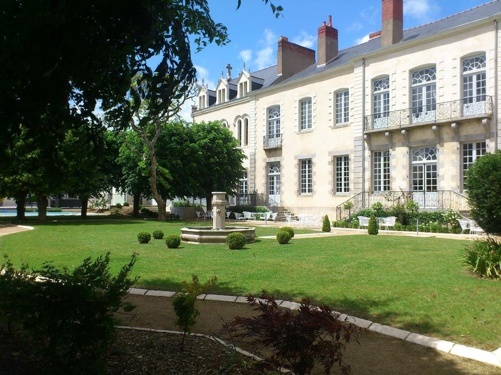 hotel restaurants and spa perier du bignon