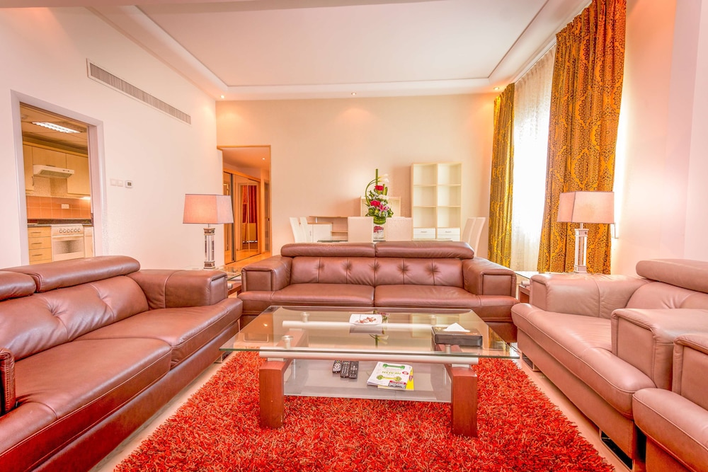 elite seef residence and hotel