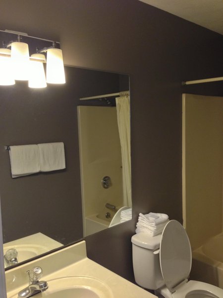 travelers inn and suites