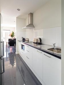 cardiff executive apartments