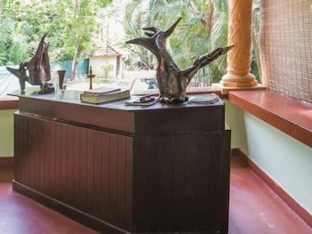 Backwater Retreat - Honeymoon House,Chempu>>Aymanam,3 star