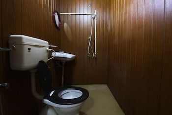 backwater retreat honeymoon house