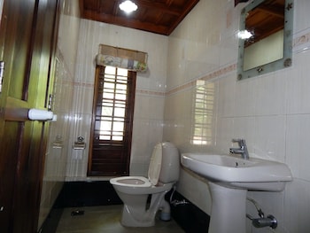 backwater retreat honeymoon house