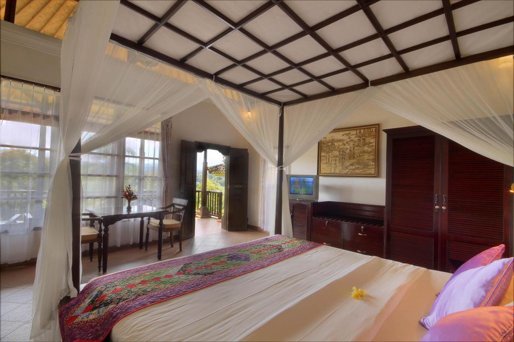 Cempaka Belimbing Villas,Blimbing>>Bali,3 star