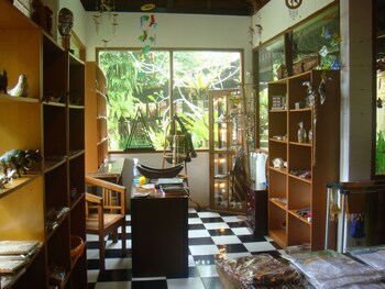 cempaka belimbing villas