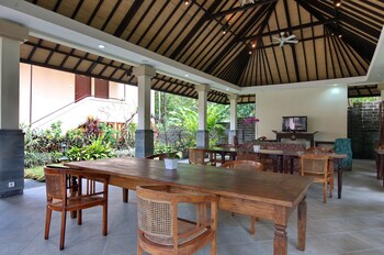 cempaka belimbing villas