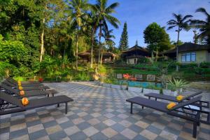 cempaka belimbing villas